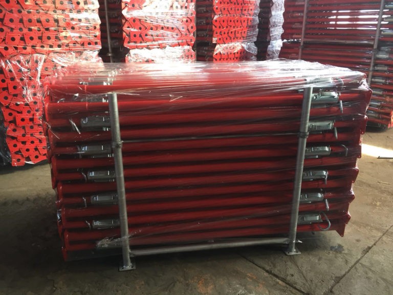 Powder-coated-Prop-pallet-Packing
